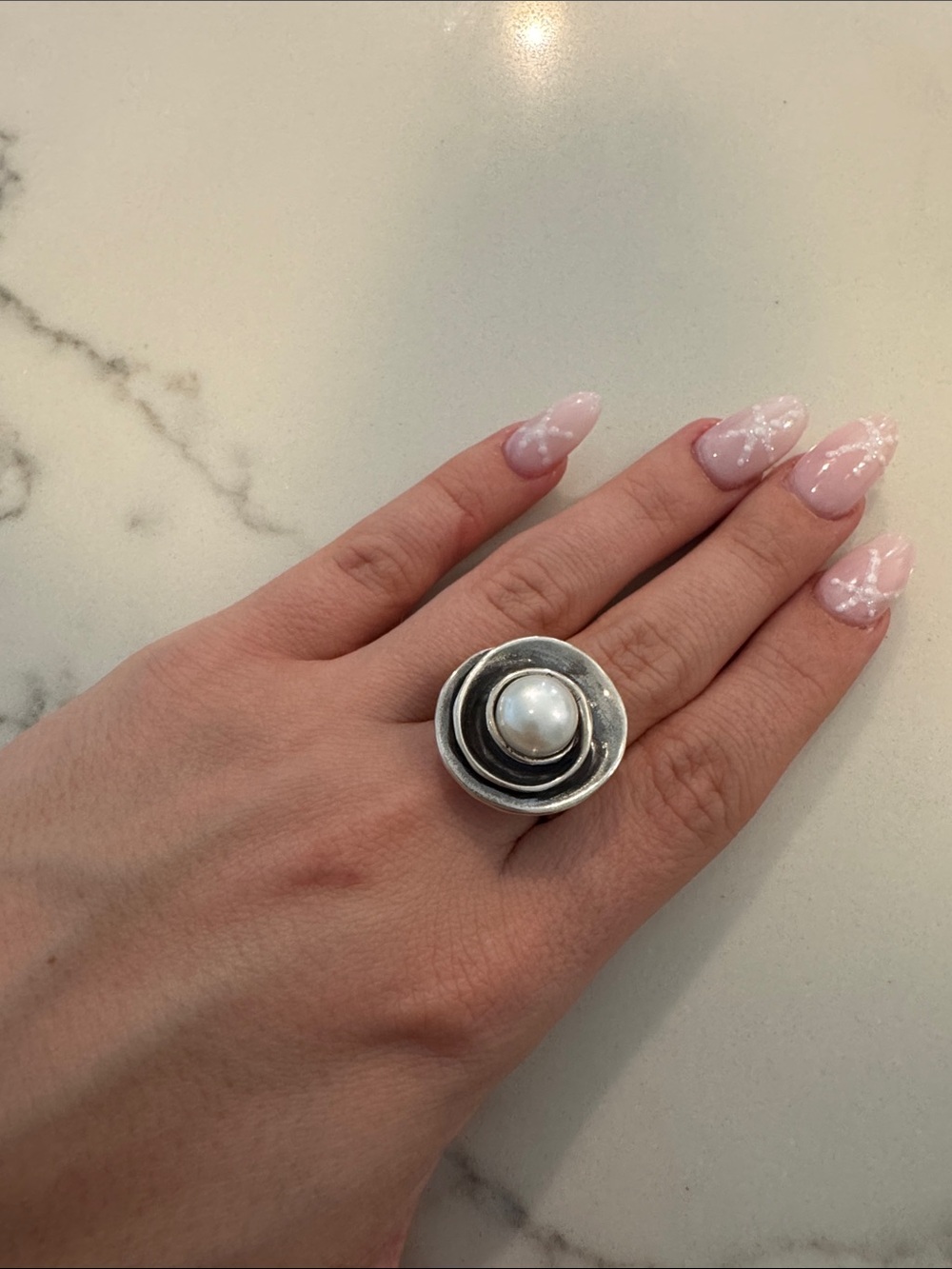 Silpada 925 Sterling Silver Pearl Rose Lily Pearl Ring R2121